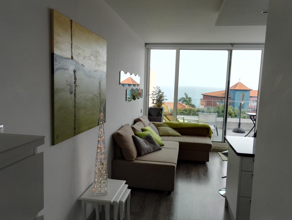 Ventur Balcony Apartment Canico  Ruang foto