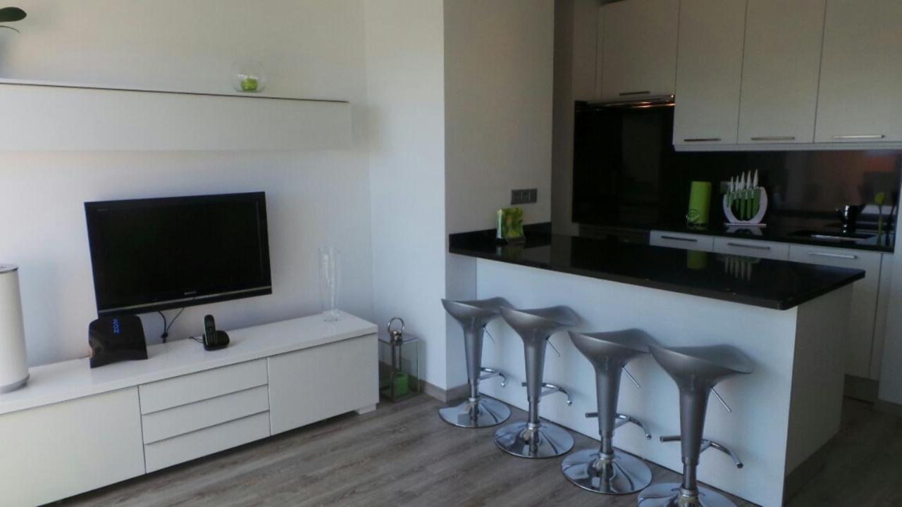 Ventur Balcony Apartment Canico  Ruang foto